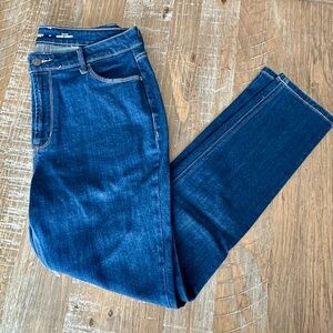 Old Navy Classic Women's High-Rise Skinny Jeans, Size 14
